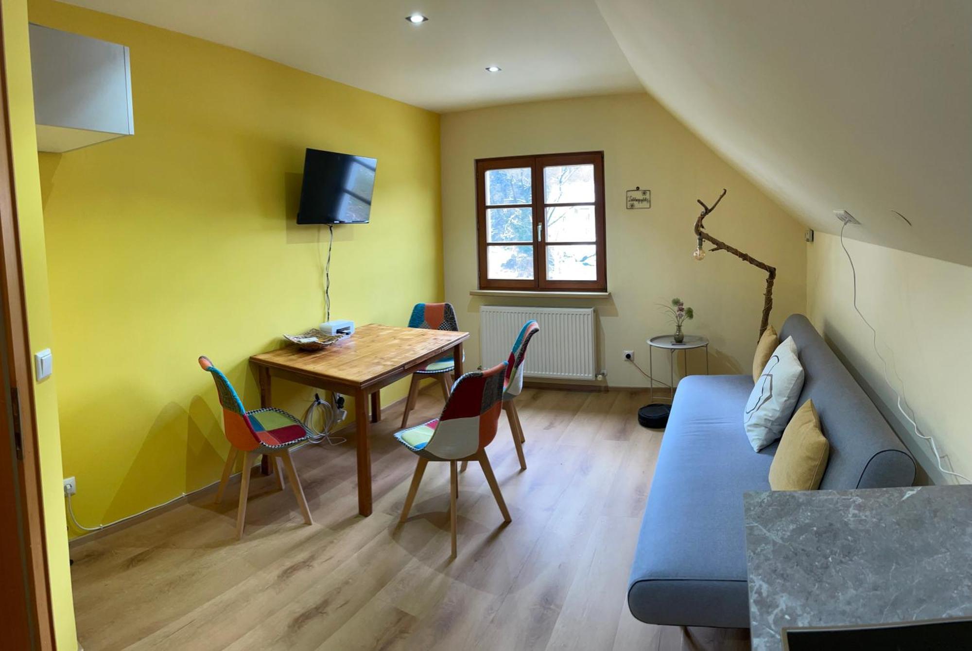 Neu Renoviertes 2Zi Appartment Im Dg Feldkirch Exterior photo